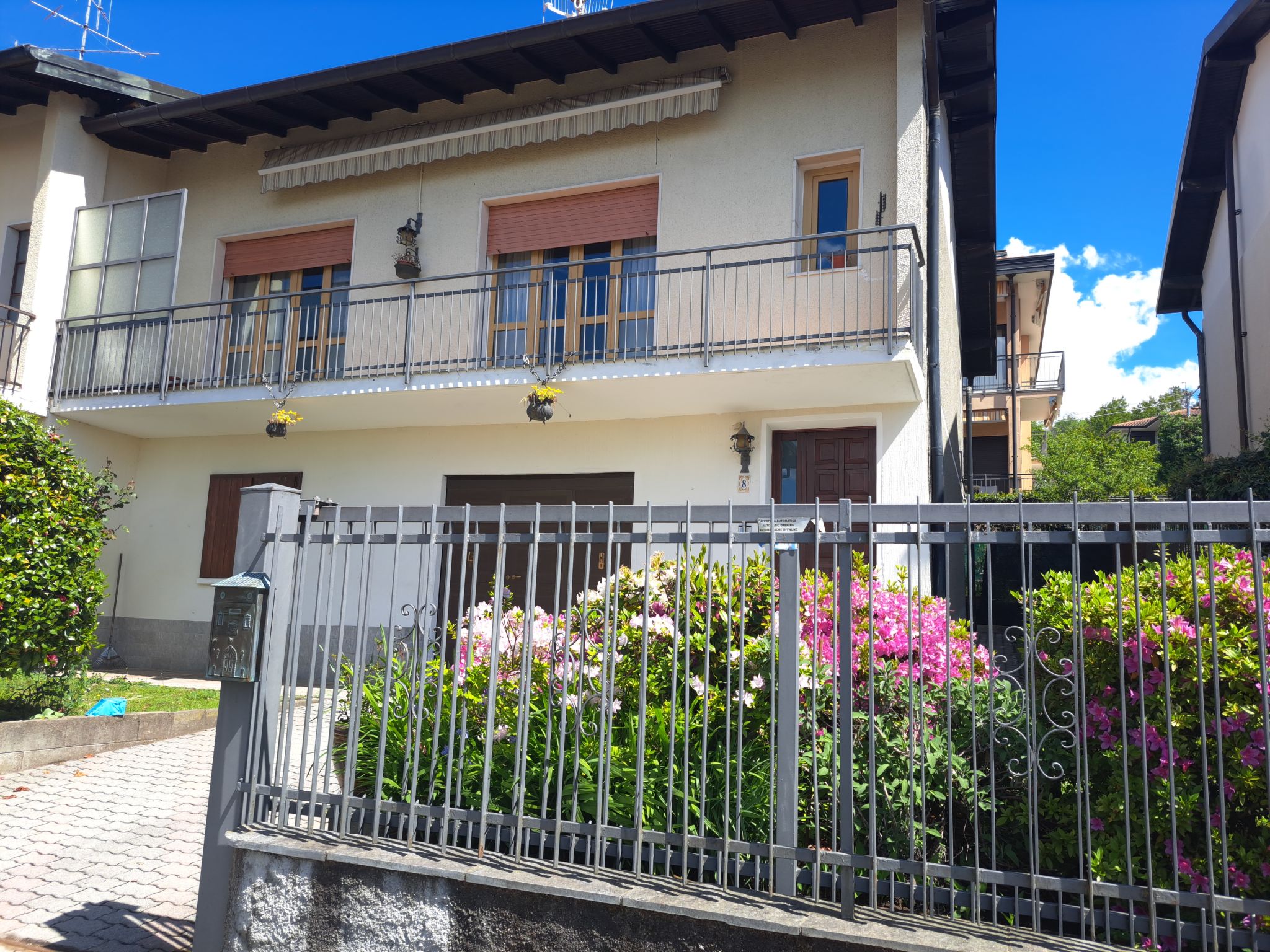 Bonny Accommodation in Luino