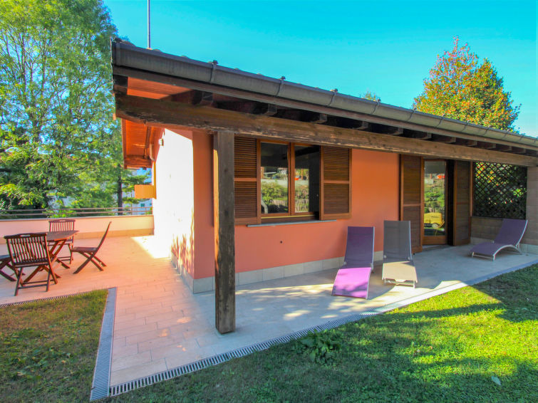 Daniela Translation missing: cottages_en.helpers.properties.accommodation_type.holiday_resort in Luino