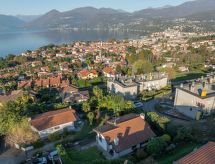 Marzia: Vrijstaande woning met tuin op niveaus, 1,5 km van Lago Maggiore - thumbnail 3