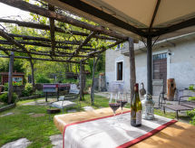 Authentiek landhuis Meri met uitzicht, tuin en op 750m van het Lago Maggiore - thumbnail 4