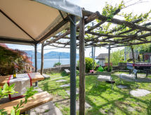 Authentiek landhuis Meri met uitzicht, tuin en op 750m van het Lago Maggiore - thumbnail 3