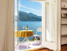 Appartement al Lago: direct aan het water van Lago Maggiore bij Cannobio - thumbnail 3