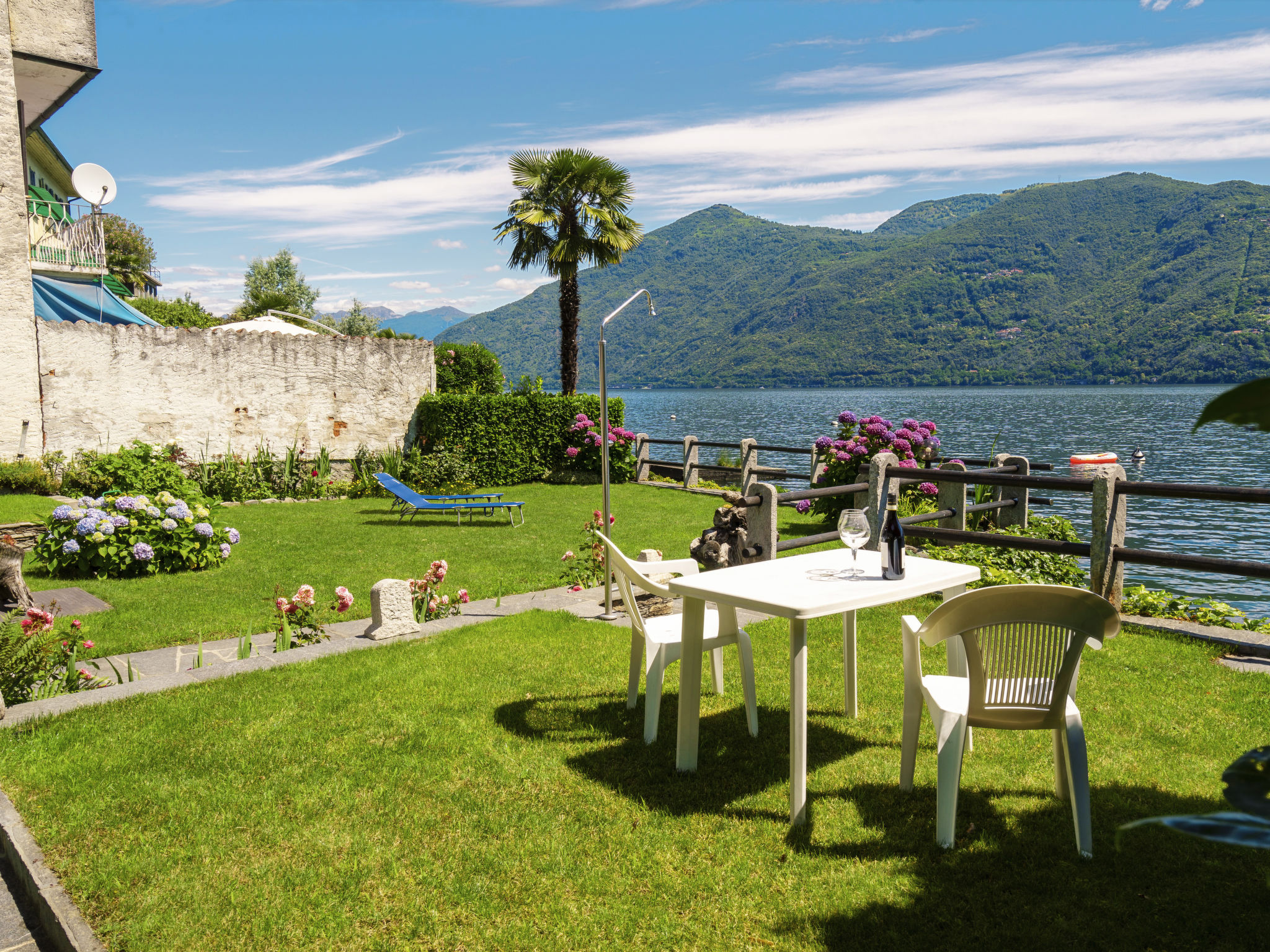 Appartement al Lago: direct aan het water van Lago Maggiore bij Cannobio - foto 15