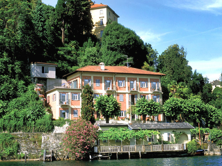 Casa sul lago Villa in Orta San Giulio
