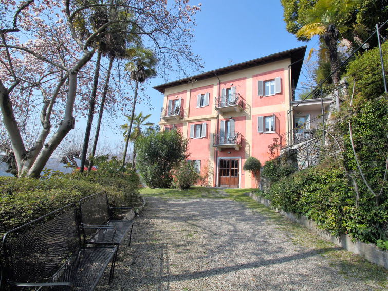 Photo of Casa sul lago