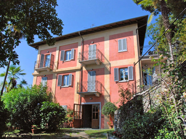 Photo of Casa sul lago