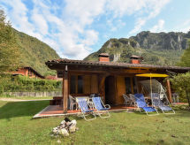 Semesterhus Villa Pineta