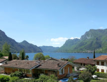Villa Laura: Ruim vrijstaand verblijf voor 12 aan het Lago d'Idro - thumbnail 5