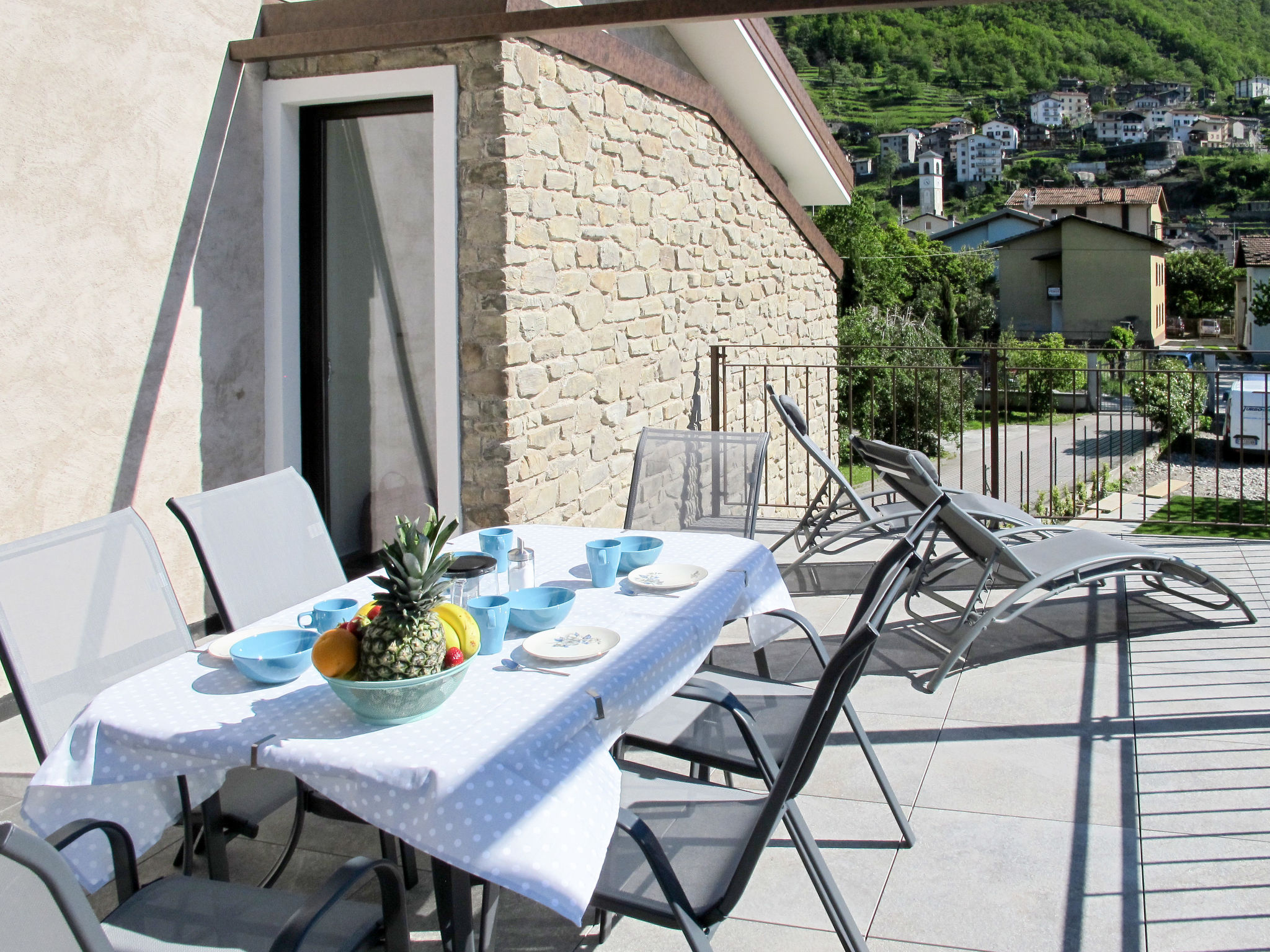 Brezza di Lago — Terrace (4 of 63)