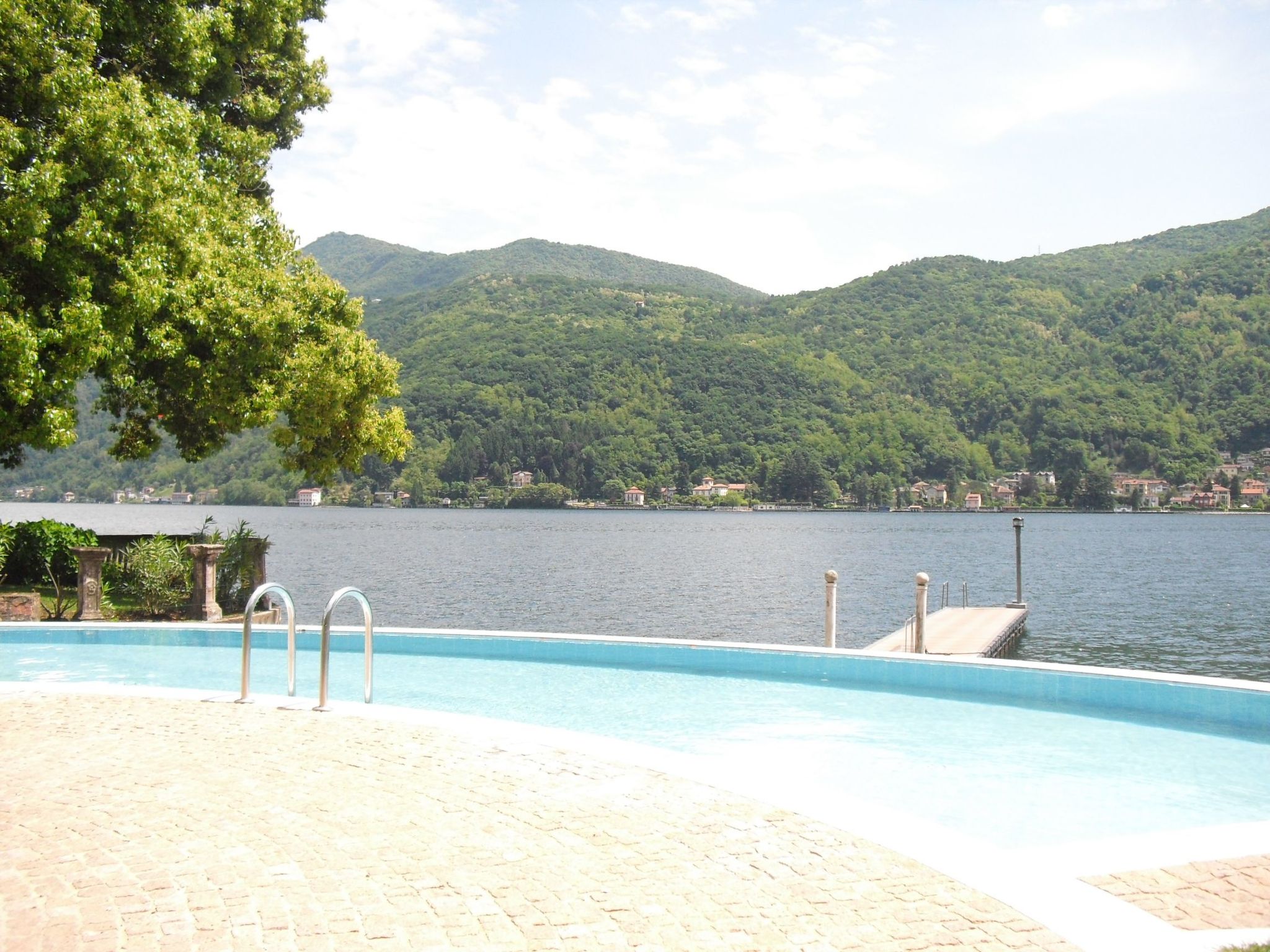 Photo of Chalet am See in Porto Ceresio