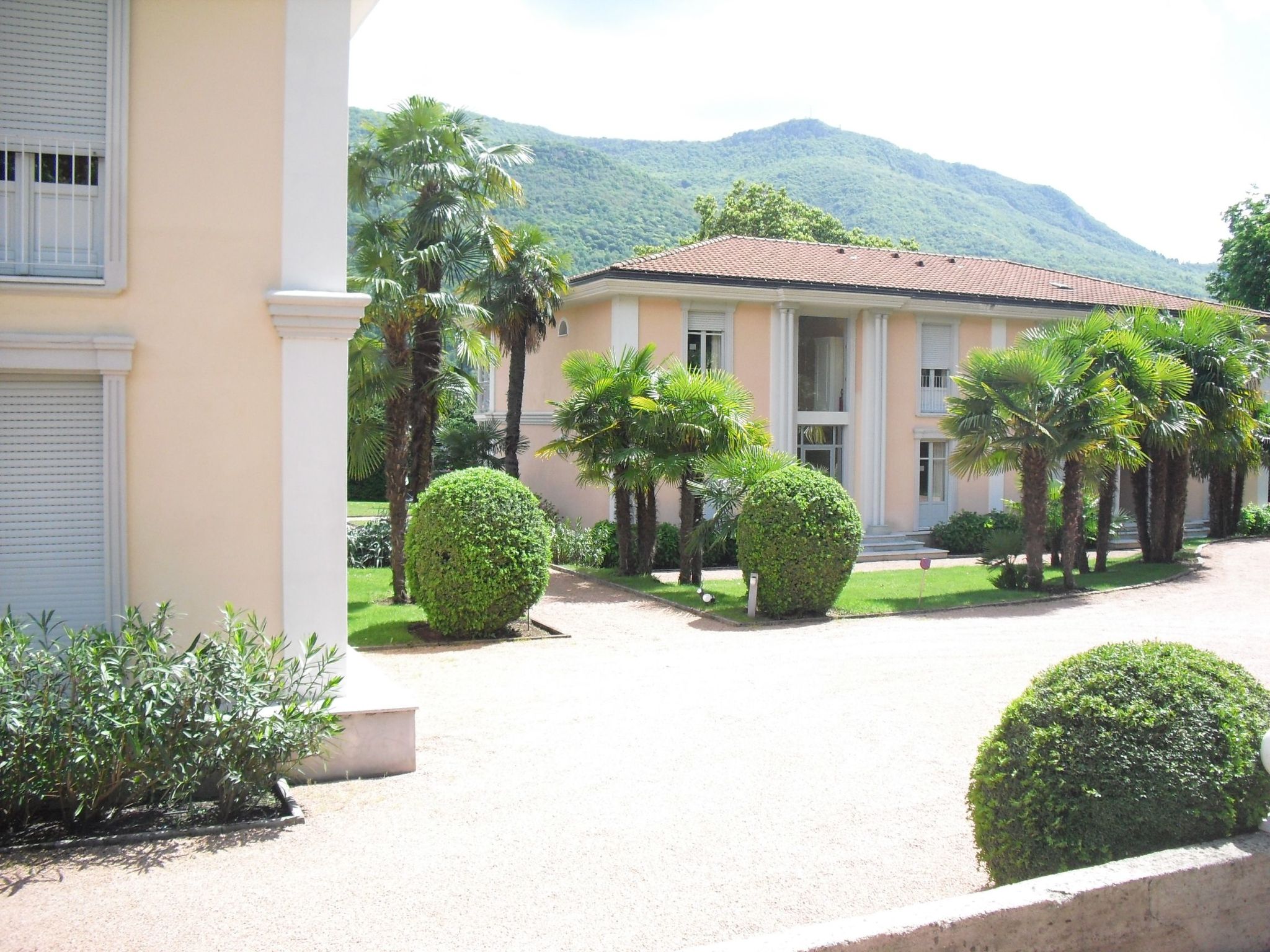 Chalet am See in Porto Ceresio-Binnen