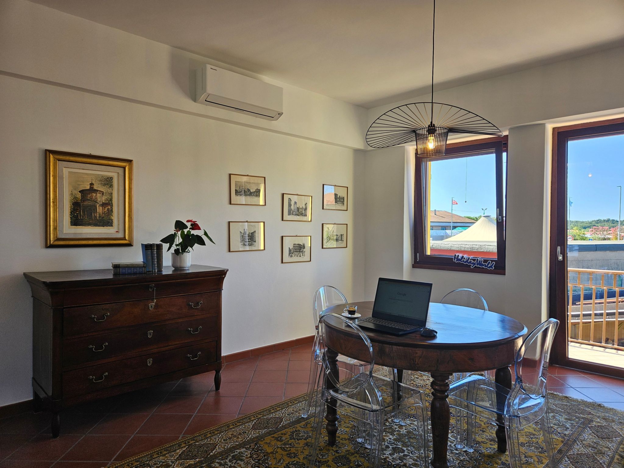 Zwischen Seen und Hügeln in Pina by Holiday World-Image-tags.info