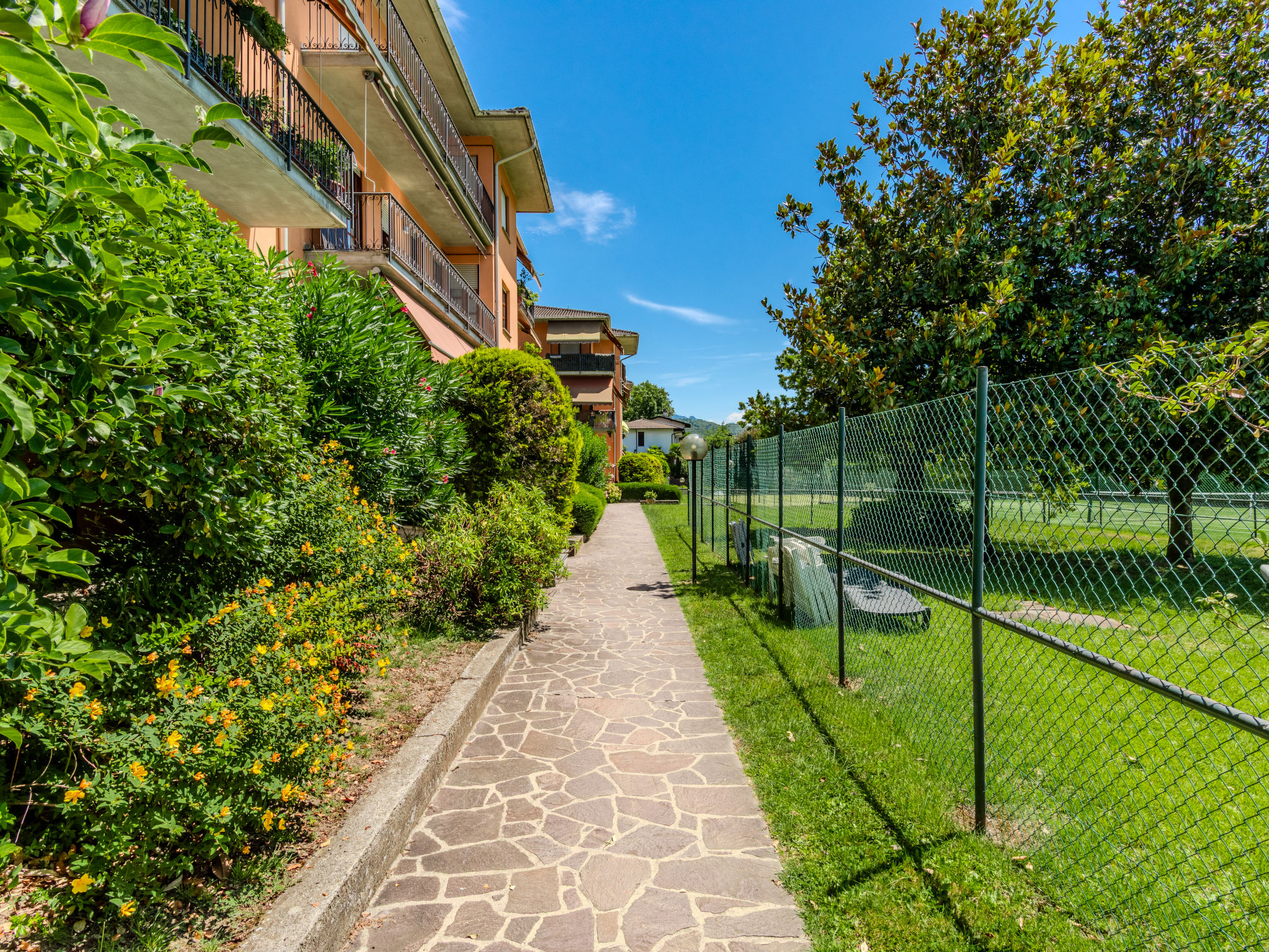 Sant'Agata - Outside
