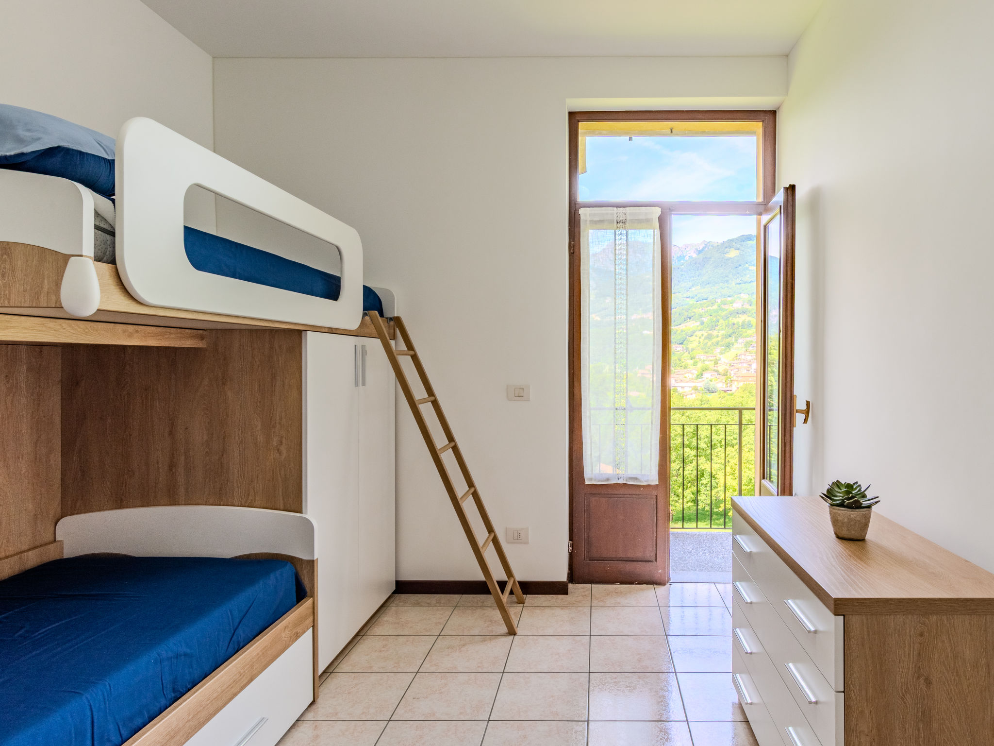 Casa Iolanda - Inside