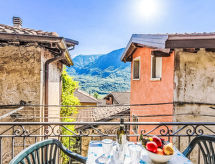 Knus vakantiehuis Torchio in het hart van Carlazzo, vlakbij het Meer van Lugano - thumbnail 5