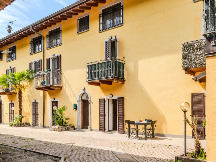 Vakantiehuis in Carlazzo (Italië) 1 hond is welkom