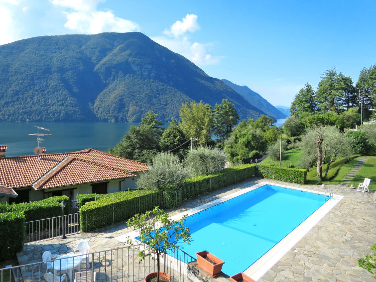 Search and Stay destination Cressogno, Lombardia - Italy from AU$ 219. Poggio degli Ulivi