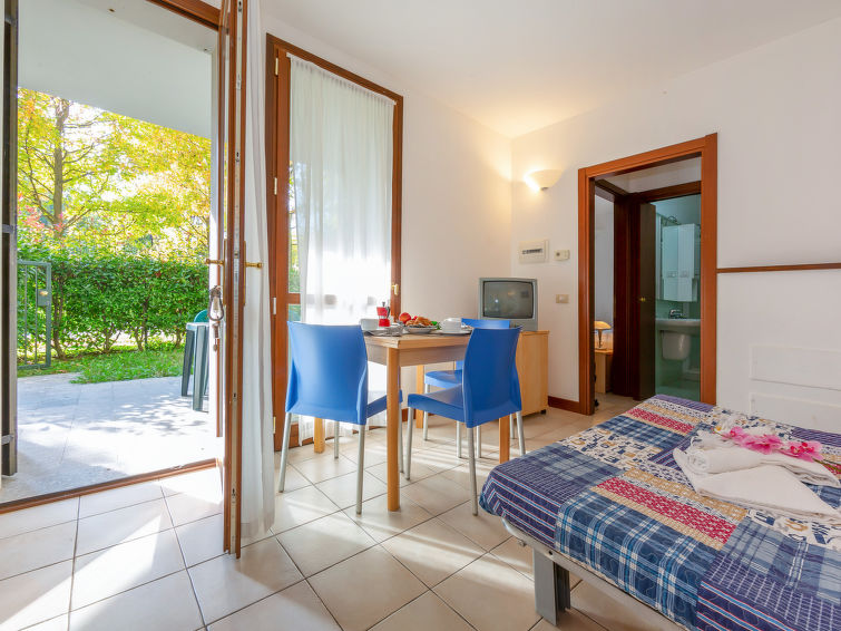 Porlezza accommodation villas for rent in Porlezza apartments to rent in Porlezza holiday homes to rent in Porlezza