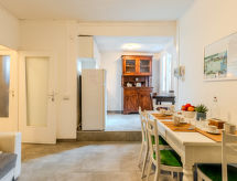 Authentiek appartement in het hart van Porlezza, vlakbij het Meer van Lugano - thumbnail 2