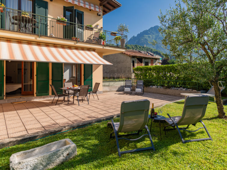 Search and Stay destination Porlezza, Lombardia - Italy from AU$ 245. Stazione