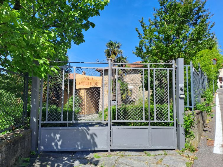 Search and Stay destination Tavernerio, Lombardia - Italy from AU$ 395. Clotilde