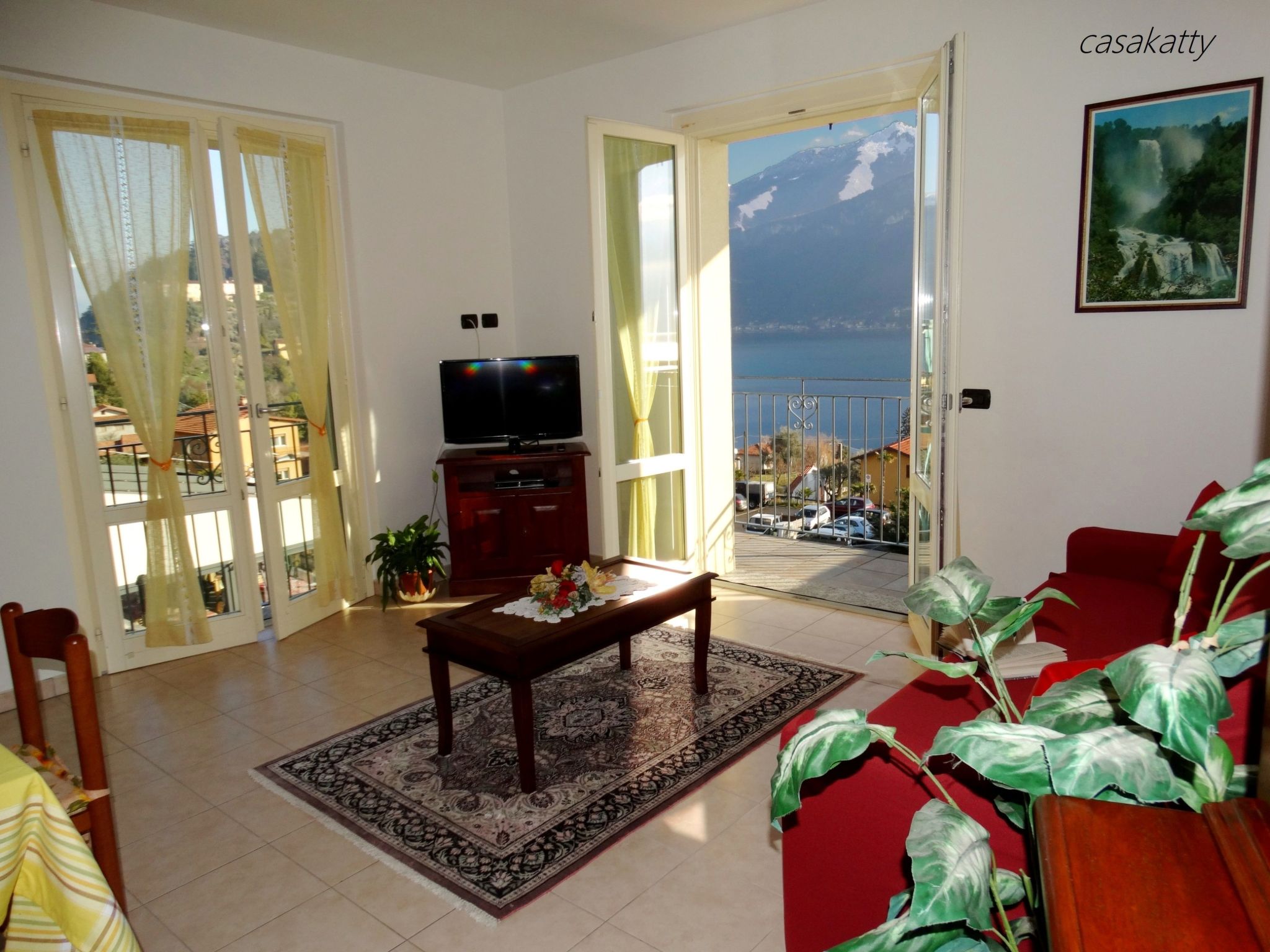 Photo of CasaKatty Zwei-Zimmer-Wohnung mit Balkon mit Seeblick
