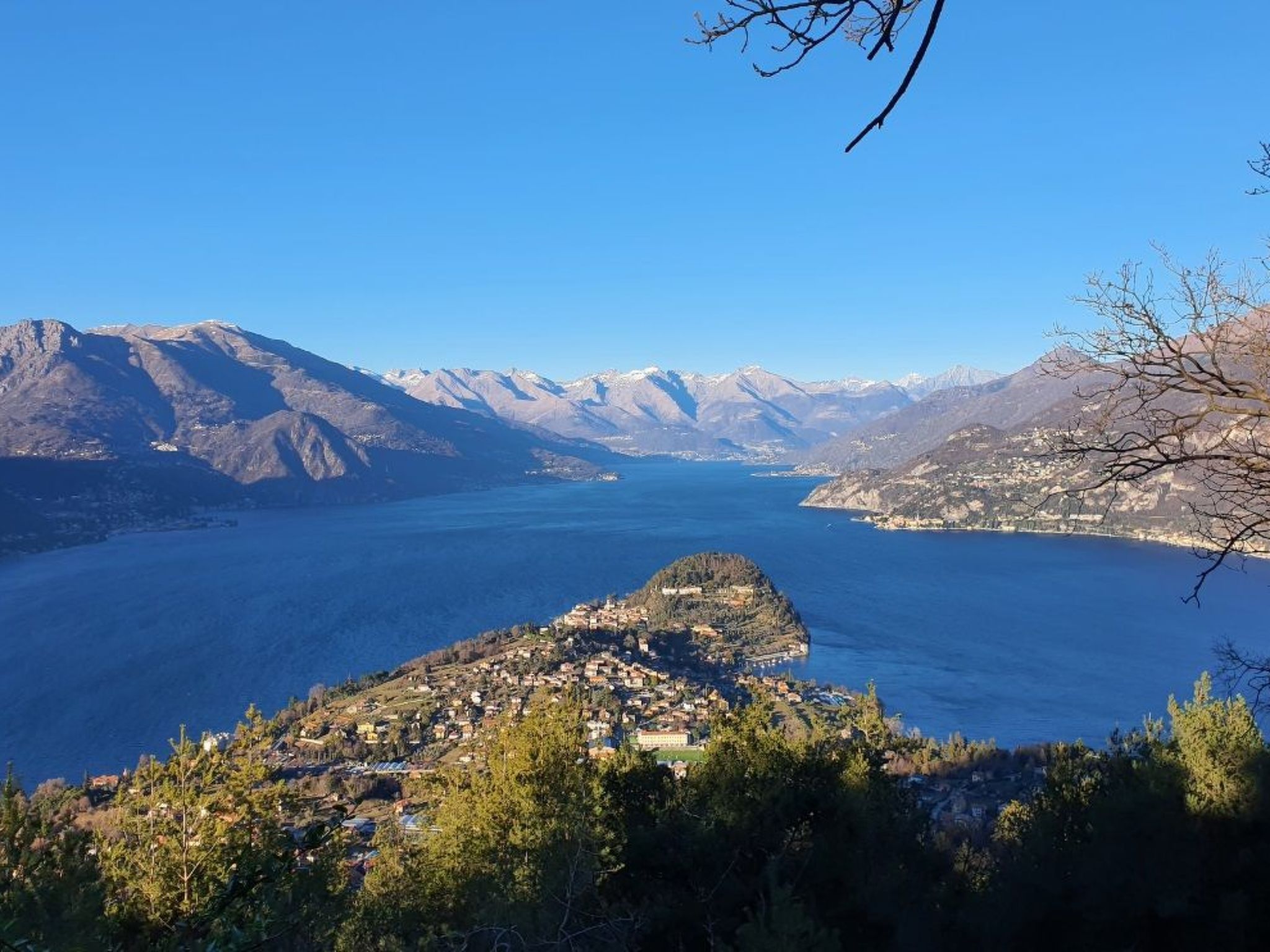 Photo of CasaKatty Zwei-Zimmer-Wohnung mit Balkon mit Seeblick