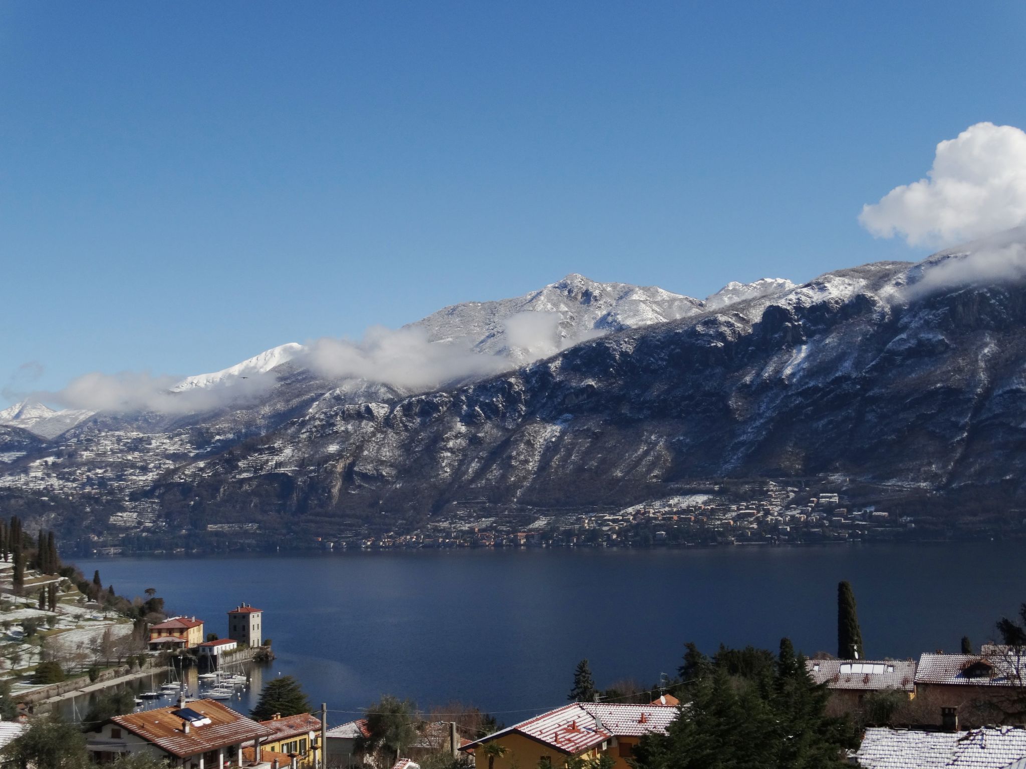 Photo of CasaKatty Zwei-Zimmer-Wohnung mit Balkon mit Seeblick
