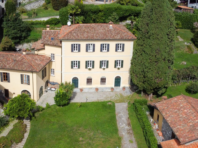 Pergola in Menaggio