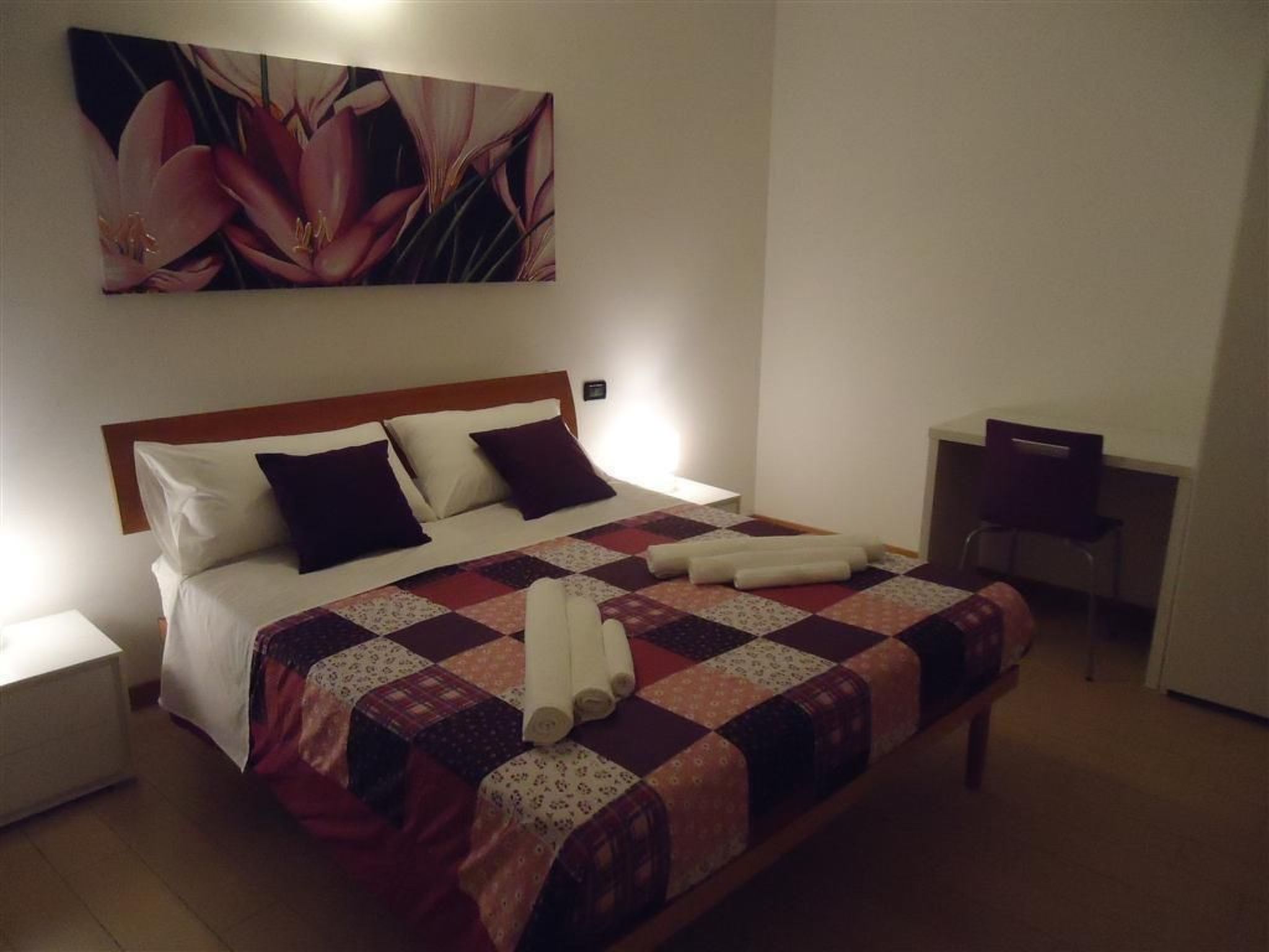 Mit Gemeinschaftspool-Binnen