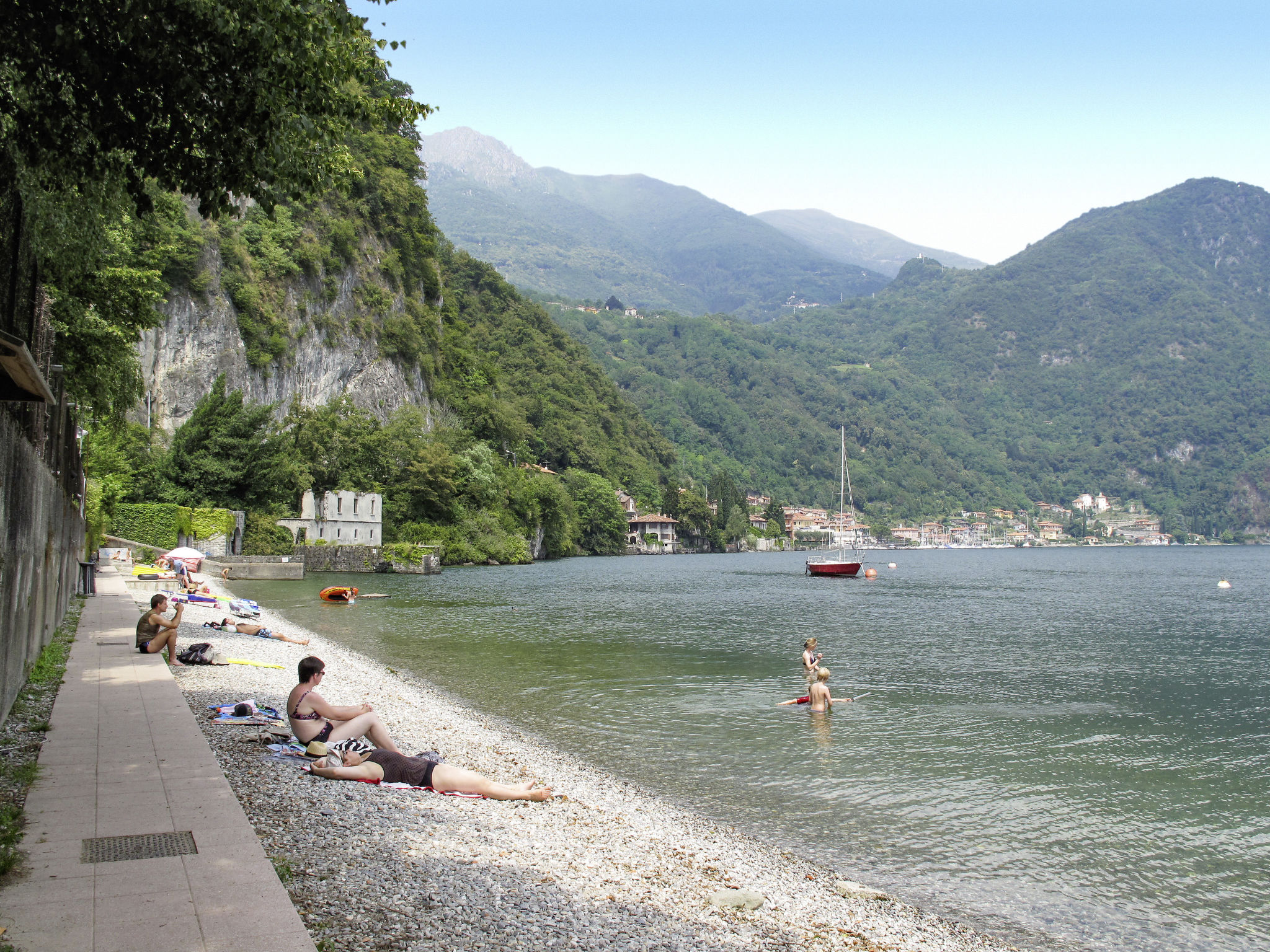 Mit Gemeinschaftspool