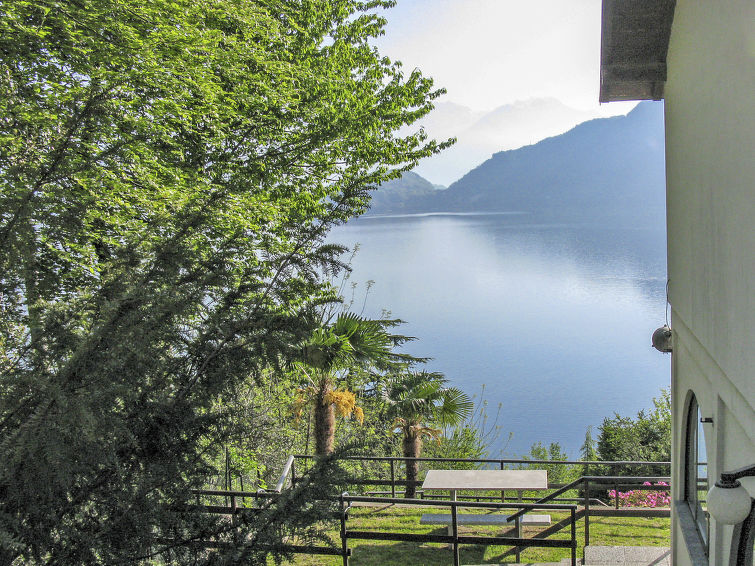 Giulietta Accommodation in Pianello Lario