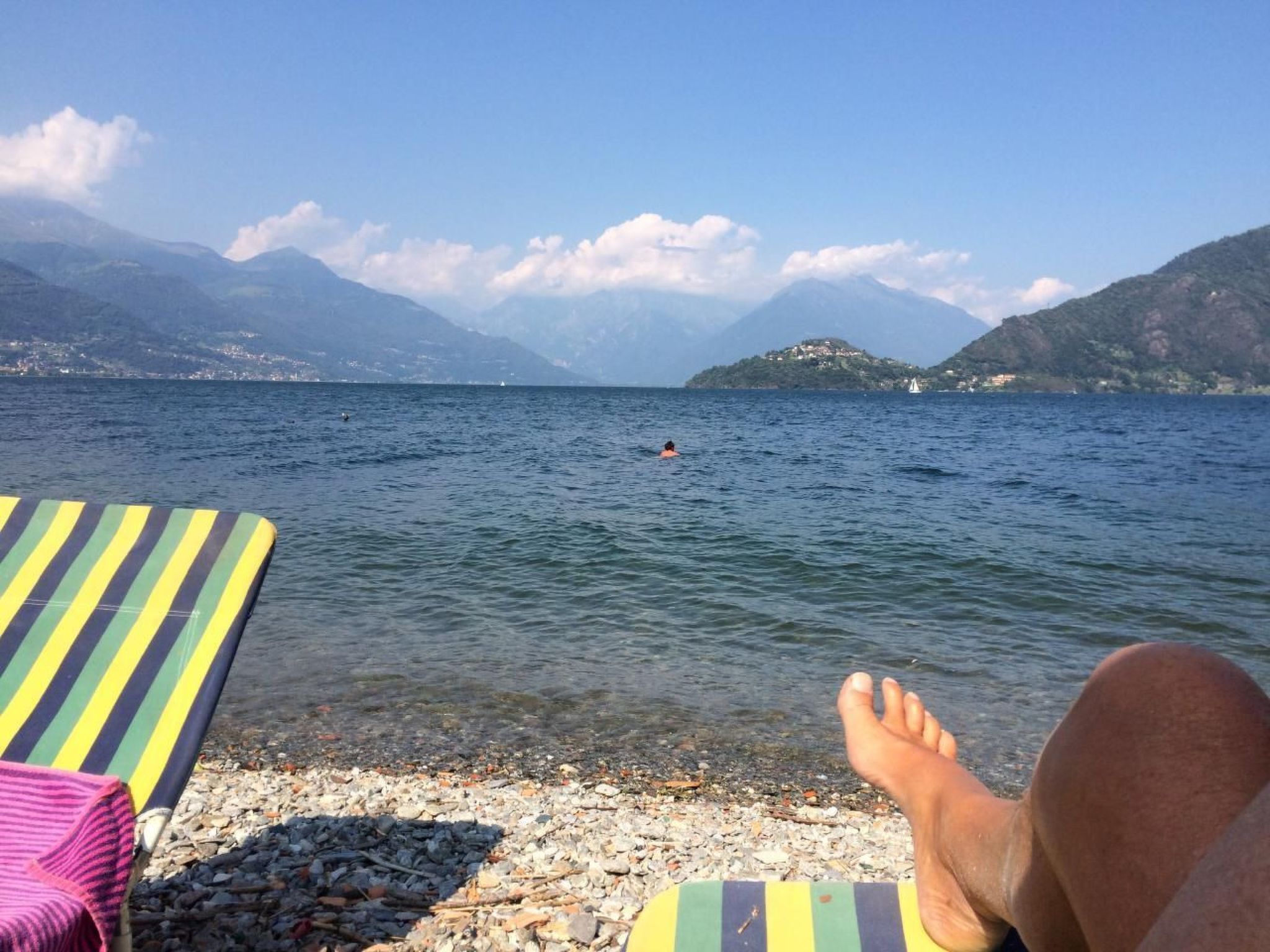 Wohnung Annetta mit Sicht auf See und Berge-Inside