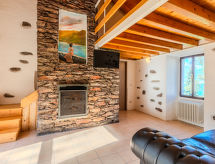 Casa di Sasso: Vakantiehuis nabij centrum in Pianello Lario - thumbnail 5