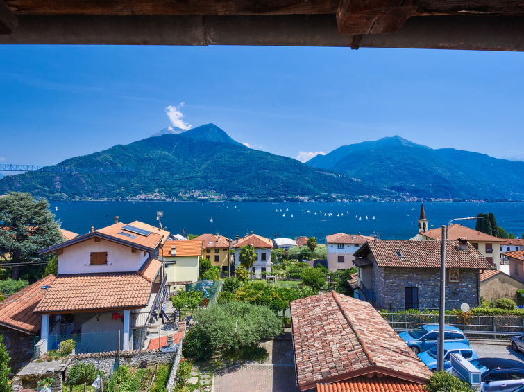 Op 300m van het strand: Sfeervol appartement in Pianello Lario in Pianello Lario