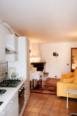 Rustiek appartement Ludovica in Dongo, 1 km van het Comomeer - thumbnail 6