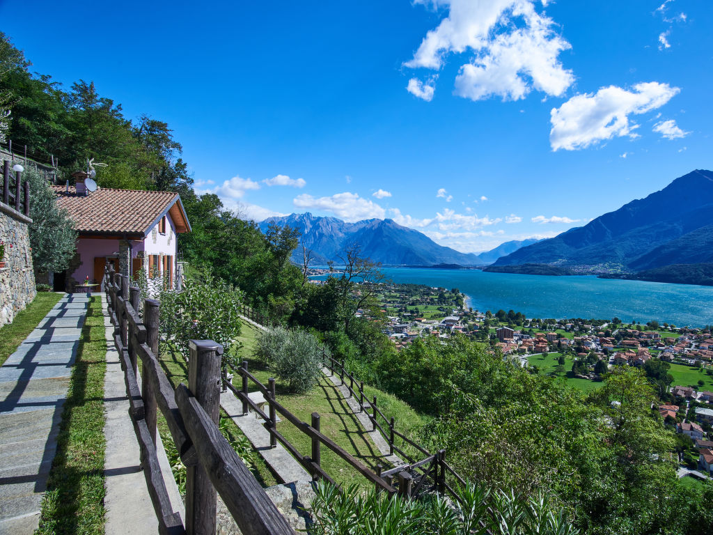 Ferienhaus Residenza La Sassicaia Ferienhaus in Dongo