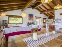 Semesterhus Villa Madda