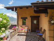 Semesterhus Villa Madda
