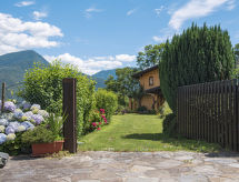 Semesterhus Villa Madda