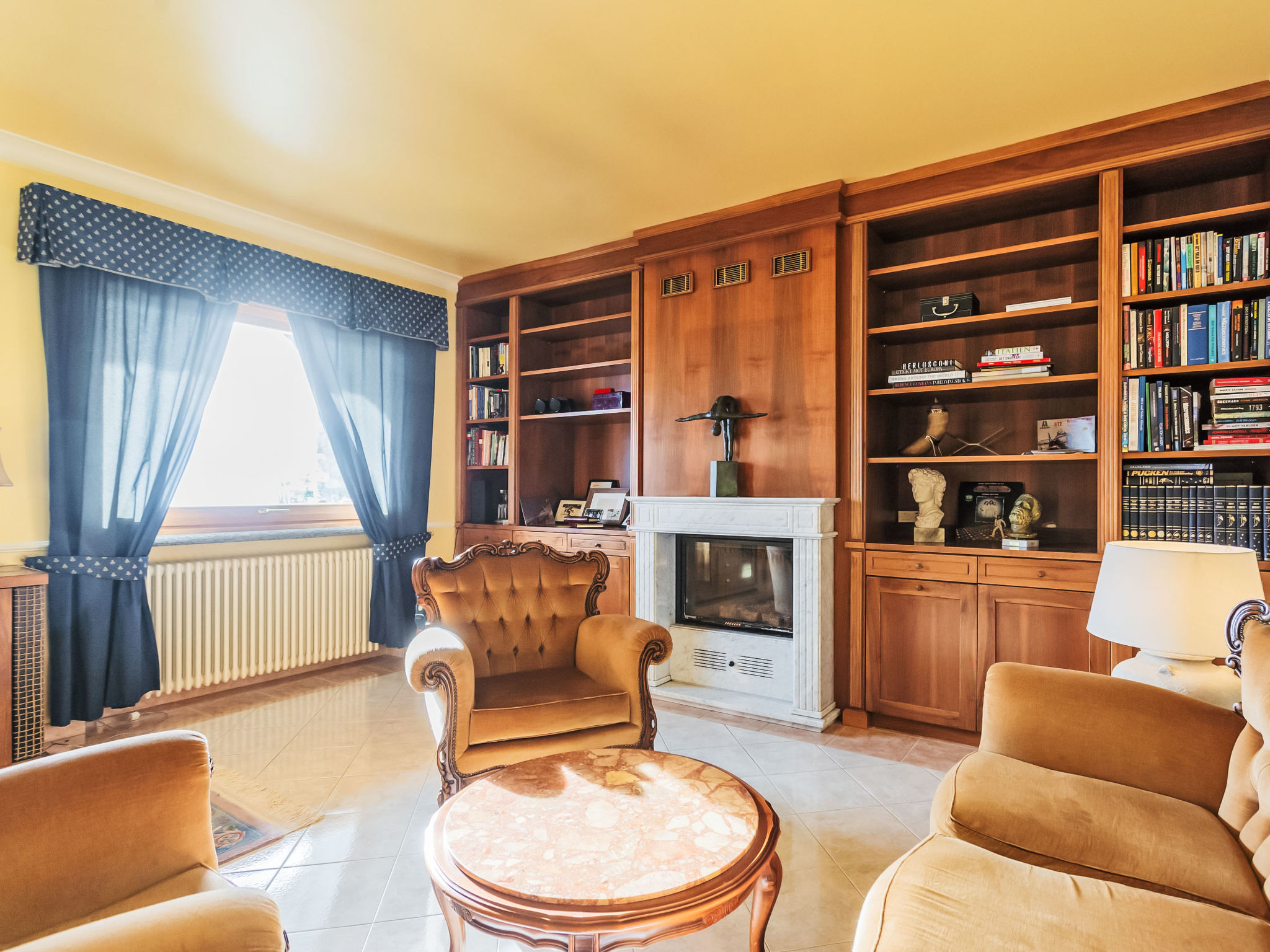 Casa Muschialli-Inside