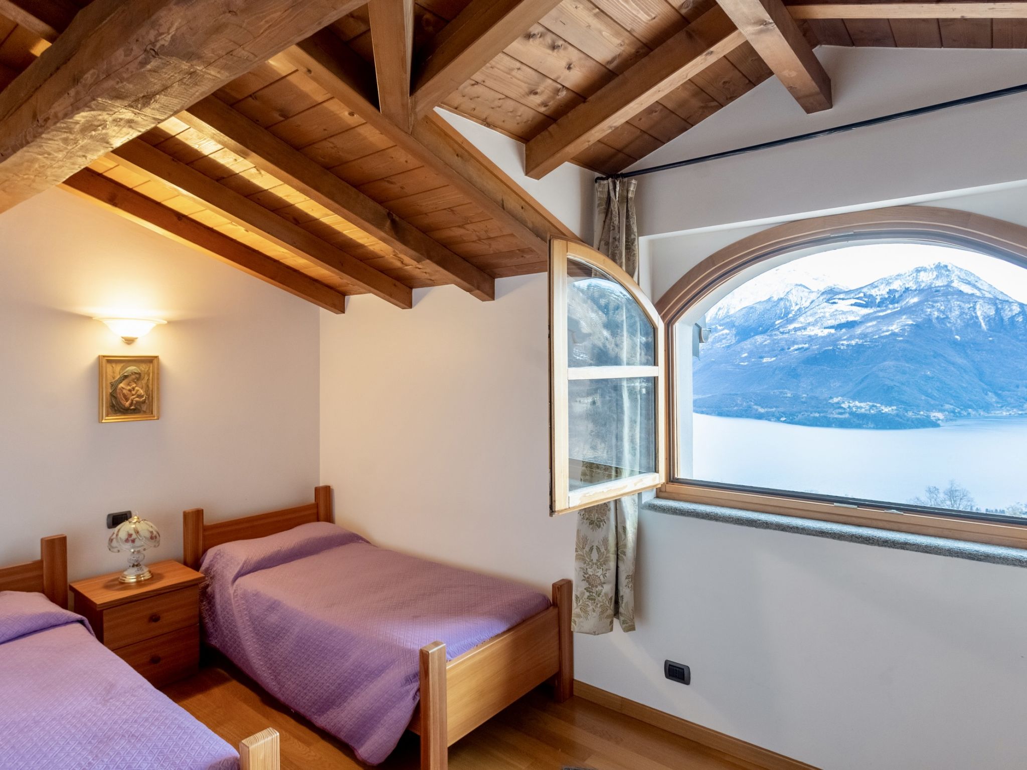 Casa Muschialli-Inside