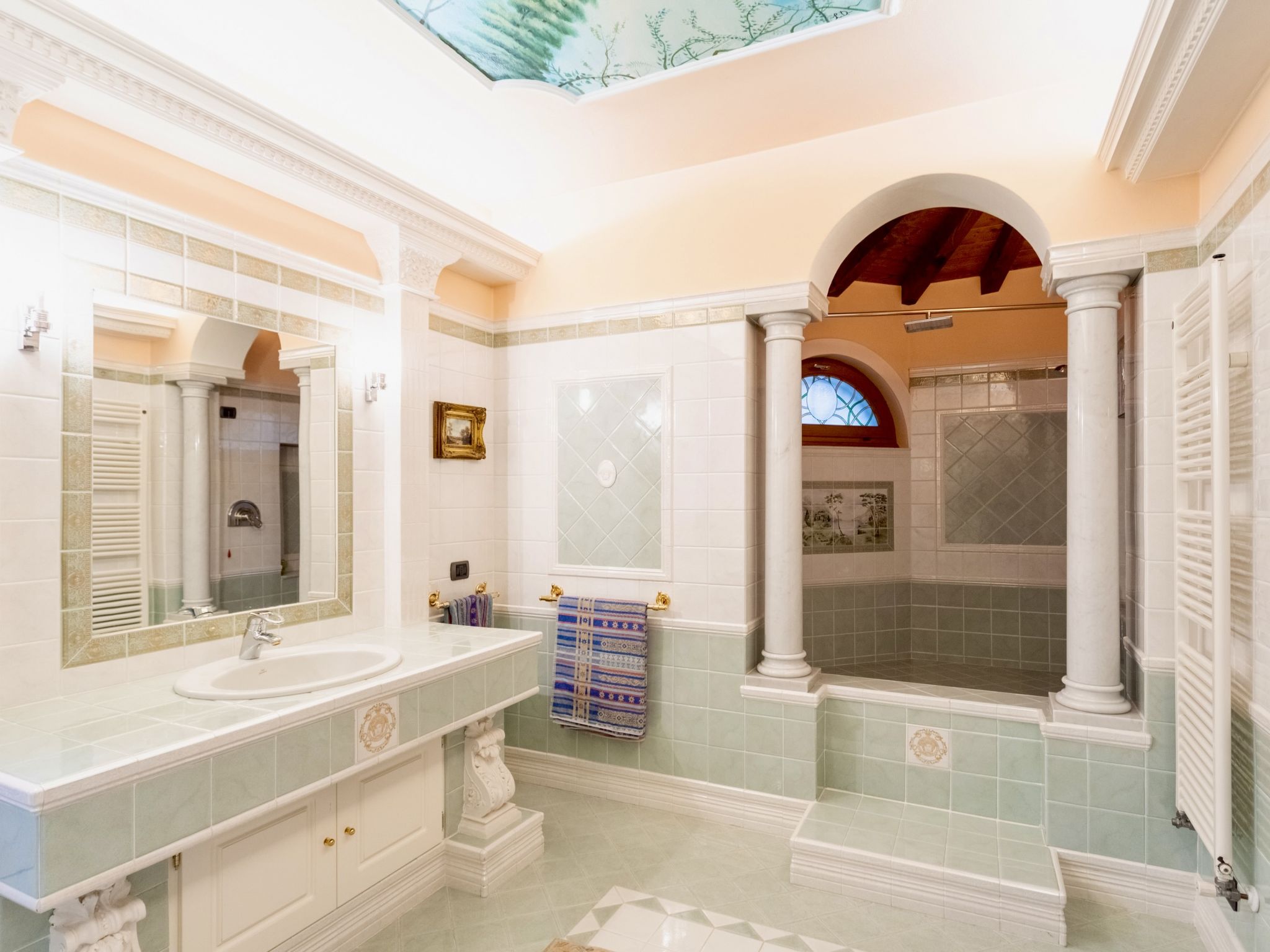 Casa Muschialli-Inside