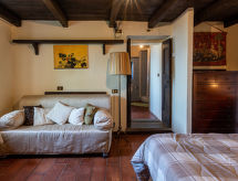 2-persoons appartement met meerzicht en open haard in Gravedona - thumbnail 3