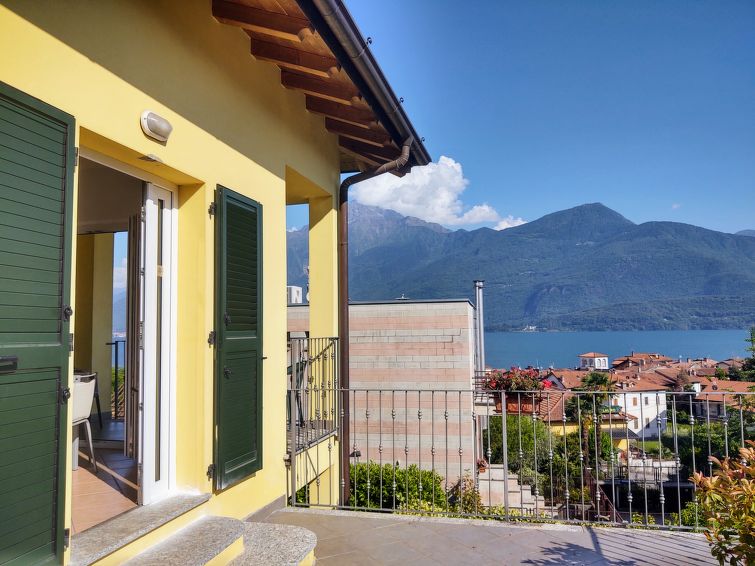 Pieve Apartment in Gravedona