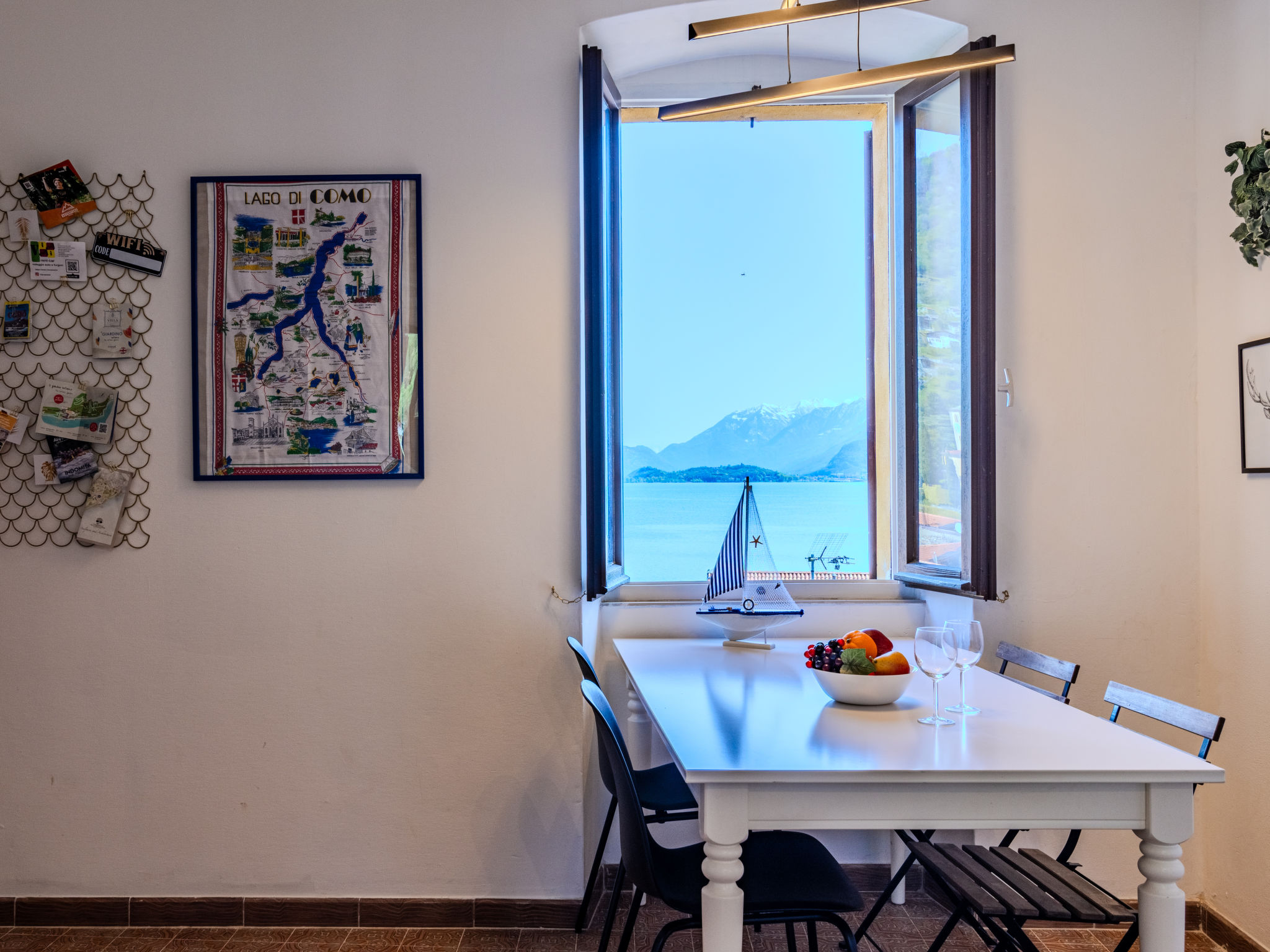 Nave Blu Apartment in Gravedona