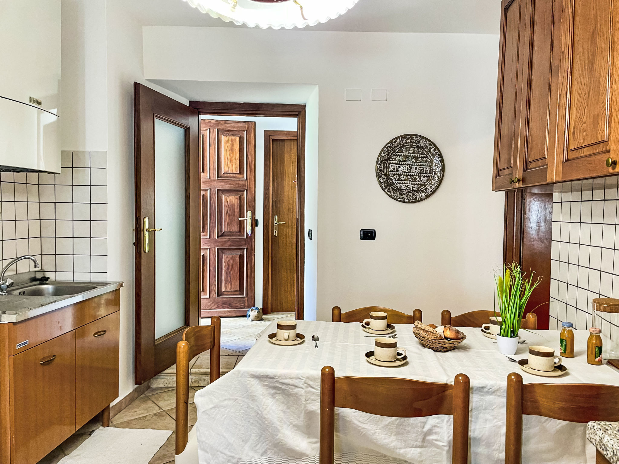 Castello-Inside
