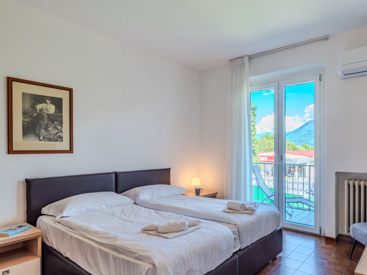 Photo of Domaso central apartment