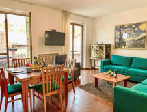 Domaso central apartment