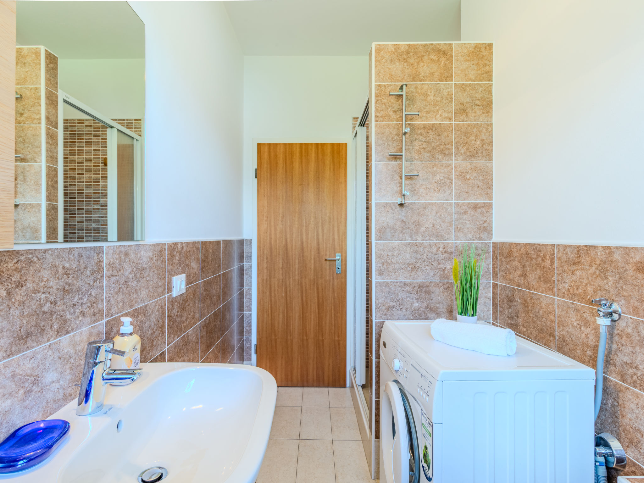Domaso central apartment-Dedans